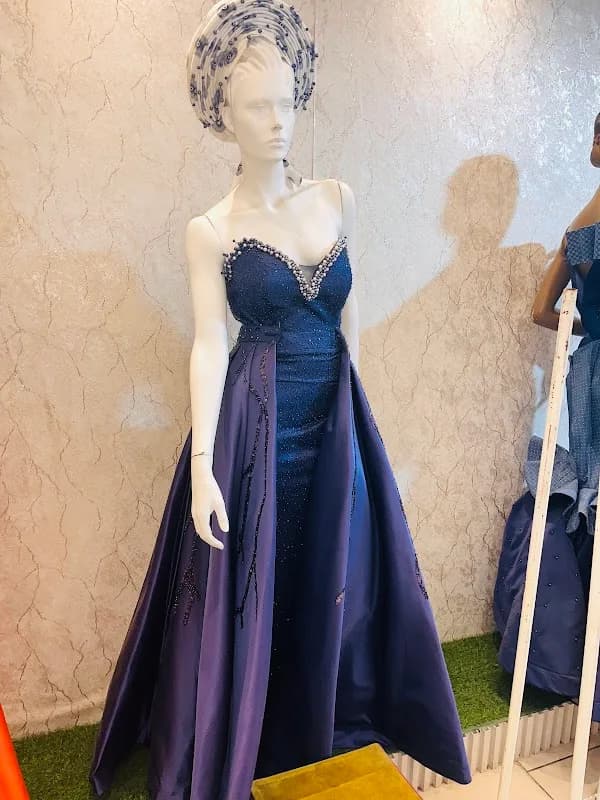 Sholex Lewix in Mahikeng CBD