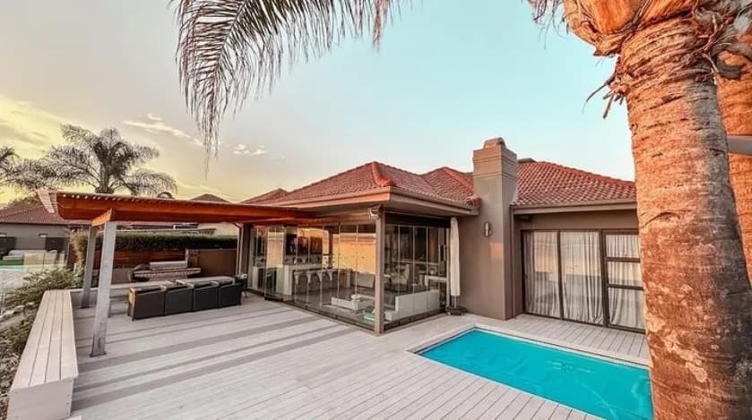 Rawson Properties Hartbeespoort Waterside in Broederstroom