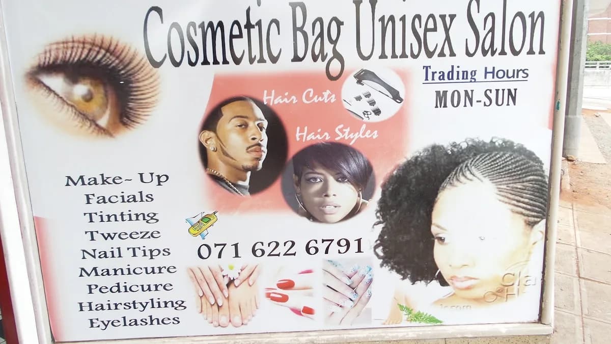 Cosmetic Bag Unisex Salon in Berea