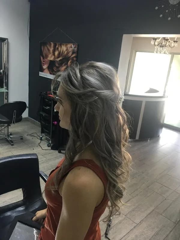 Hair That Rocks in Umhlanga CBD
