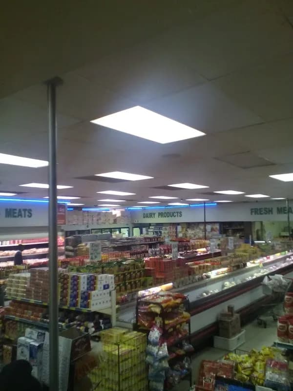 African Wholesaler in Meadowlands
