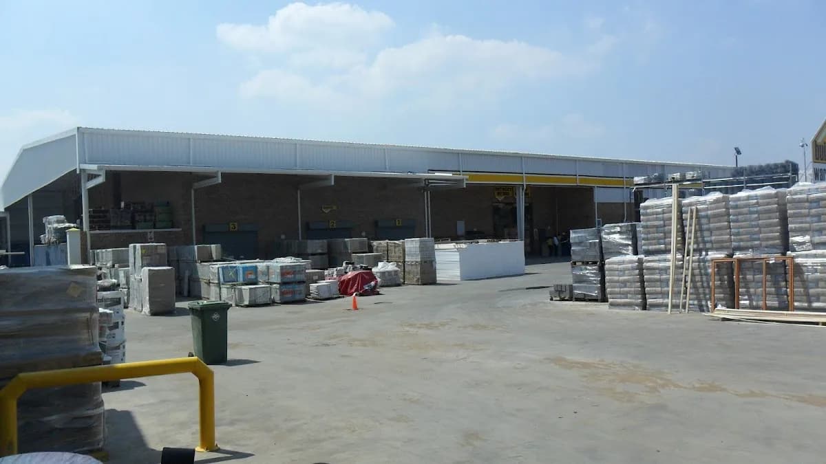 Builders Warehouse Newcastle in Newcastle CBD