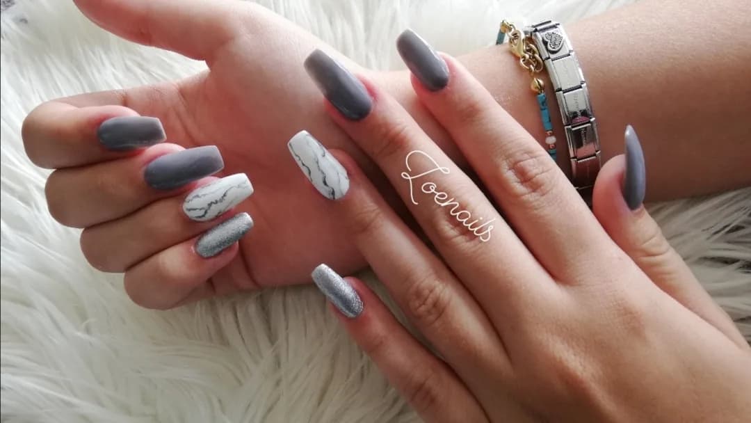 Zoenails Mobile Beauty Bar in Germiston CBD