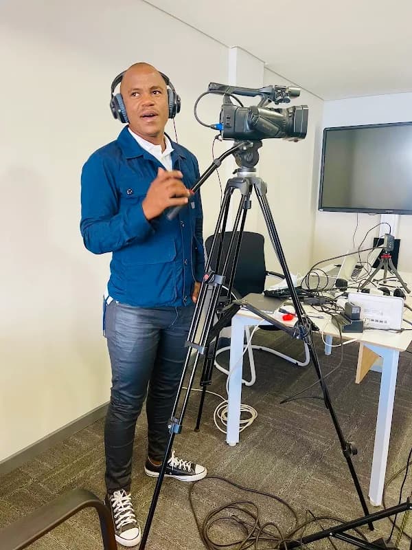 Khiwa's Media in Mthatha CBD