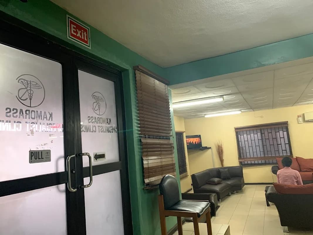 Kamorass Medical Centre in Falomo