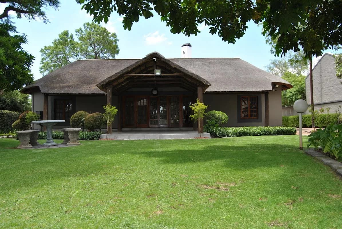 Rustic Rest Luxury Accommodation in Bendor