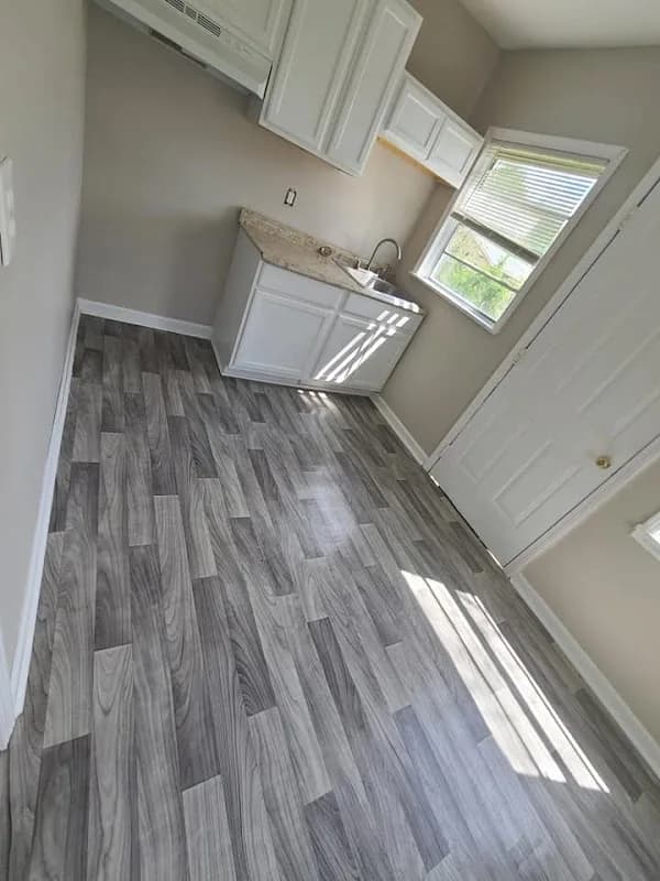 L and M Cleaning Services in Clifton