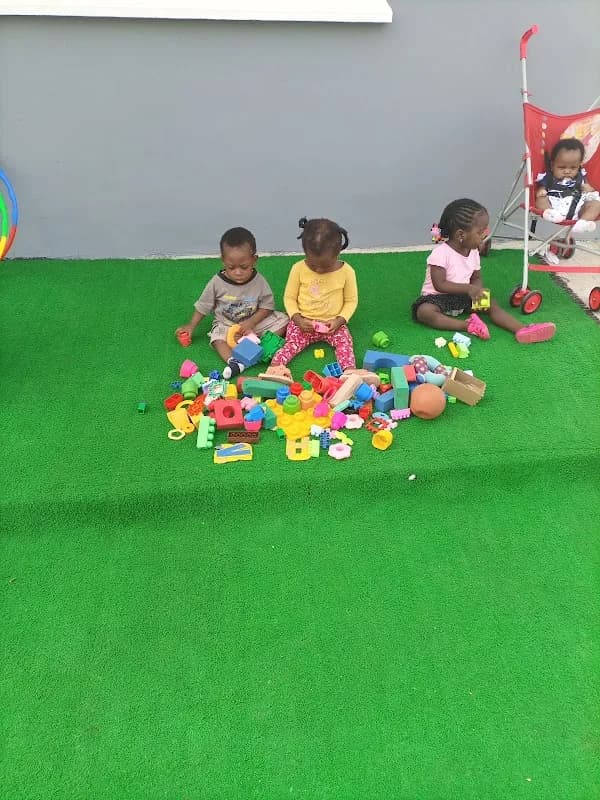 OLIVES EARLY YEARS LEARNING PLACE in Karshi