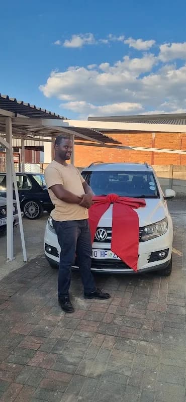 Hillys Auto Hub in Osizweni