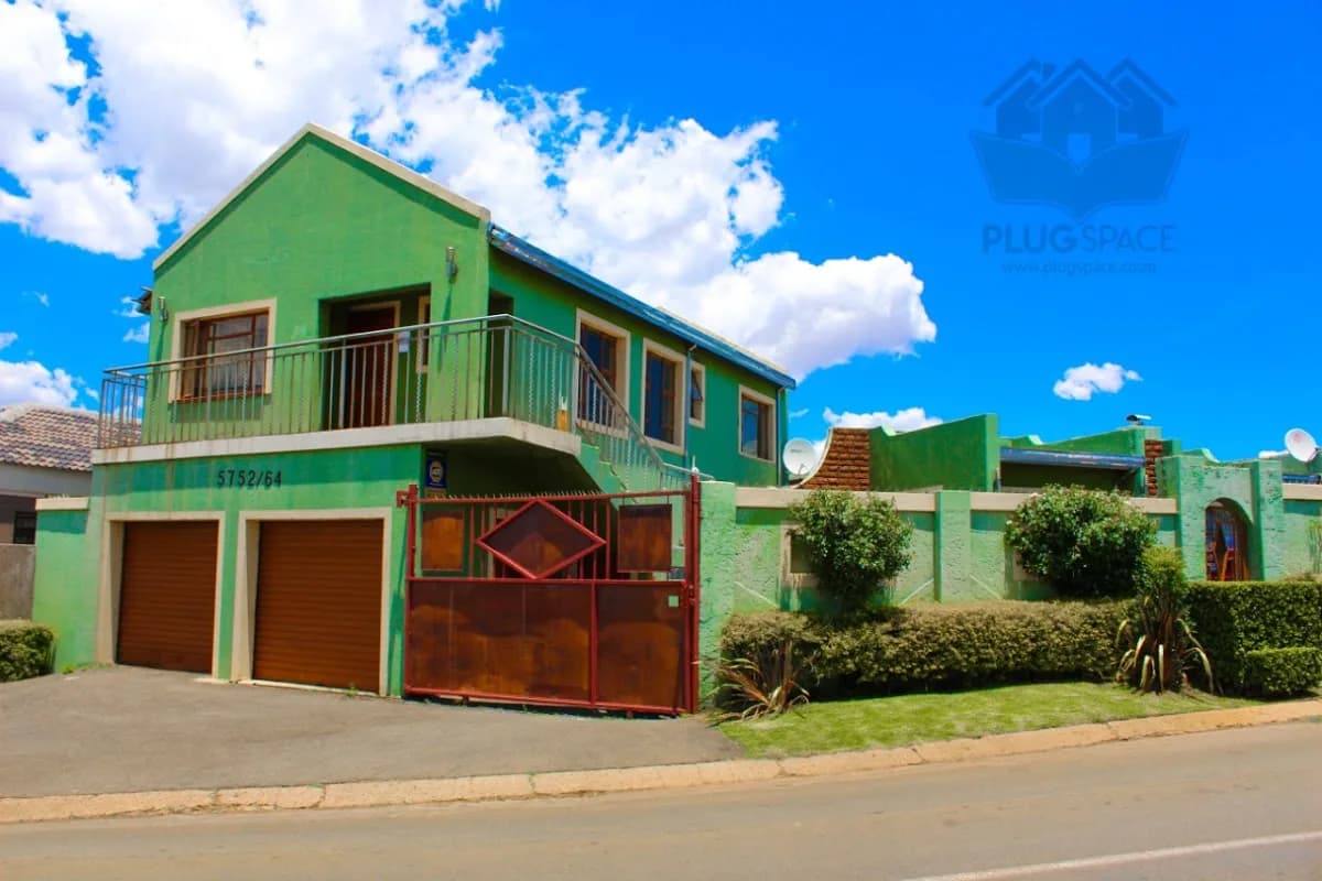 Greener Pastures Student Accommodation in Pimville
