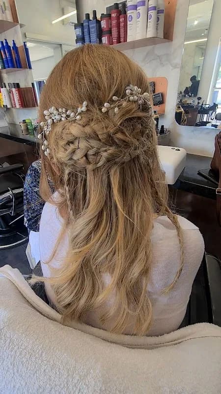 Bon Layage Boutique Salon in Dunkeld
