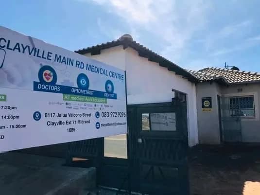 Clayville Main Road Medical Centre in Esther Park