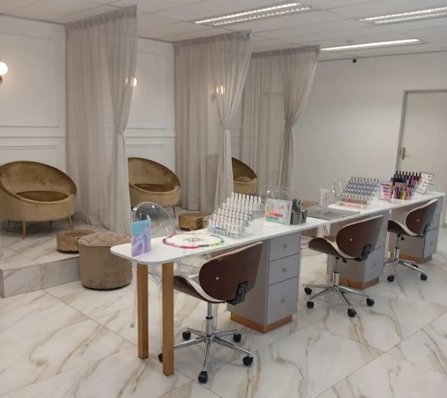 Glitter Bar Nails and Beauty in Bryanston