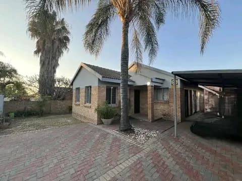 Africa27 Property Group in Bendor
