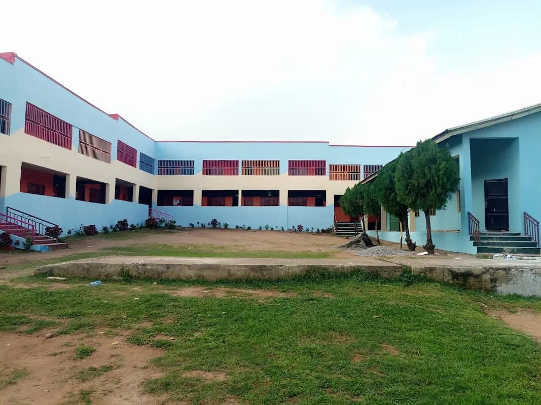Florence Ade-Akodu International School in Dape