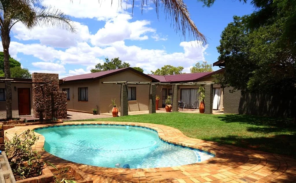 Mc Kala Guest House in Kimberley CBD