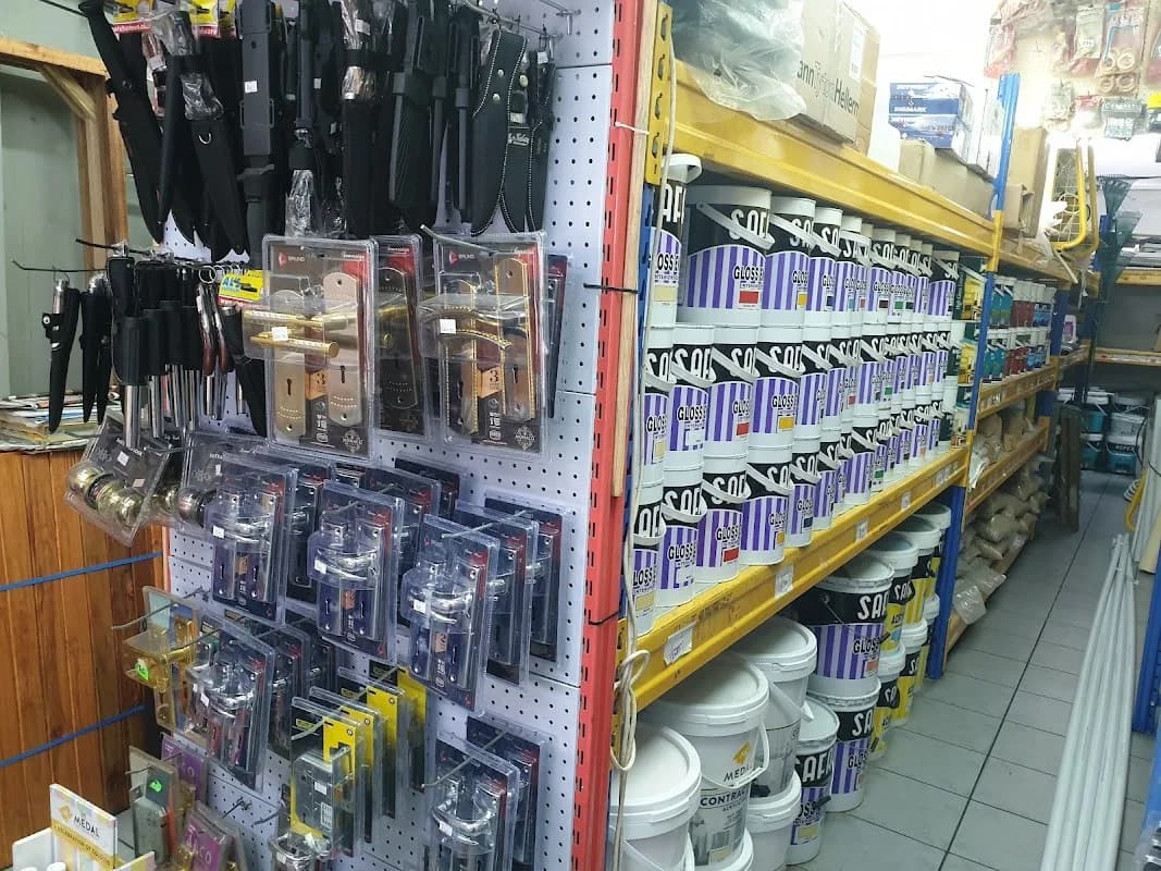 Simunye Hardware in Humewood