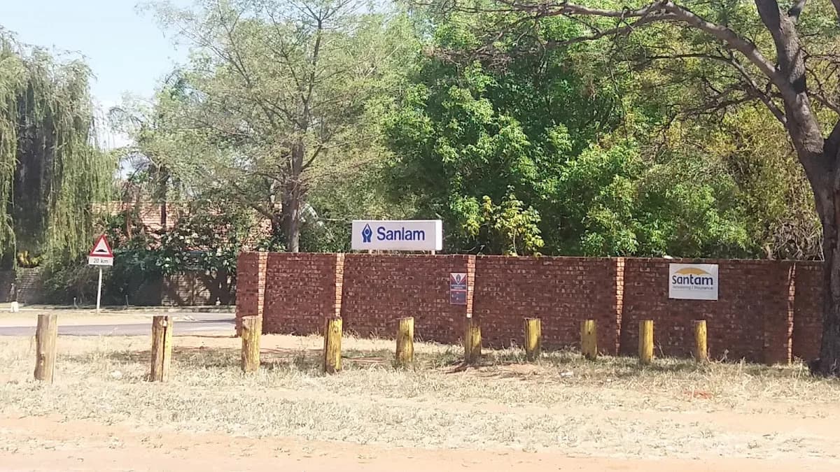 Sanlam in Lephalale CBD