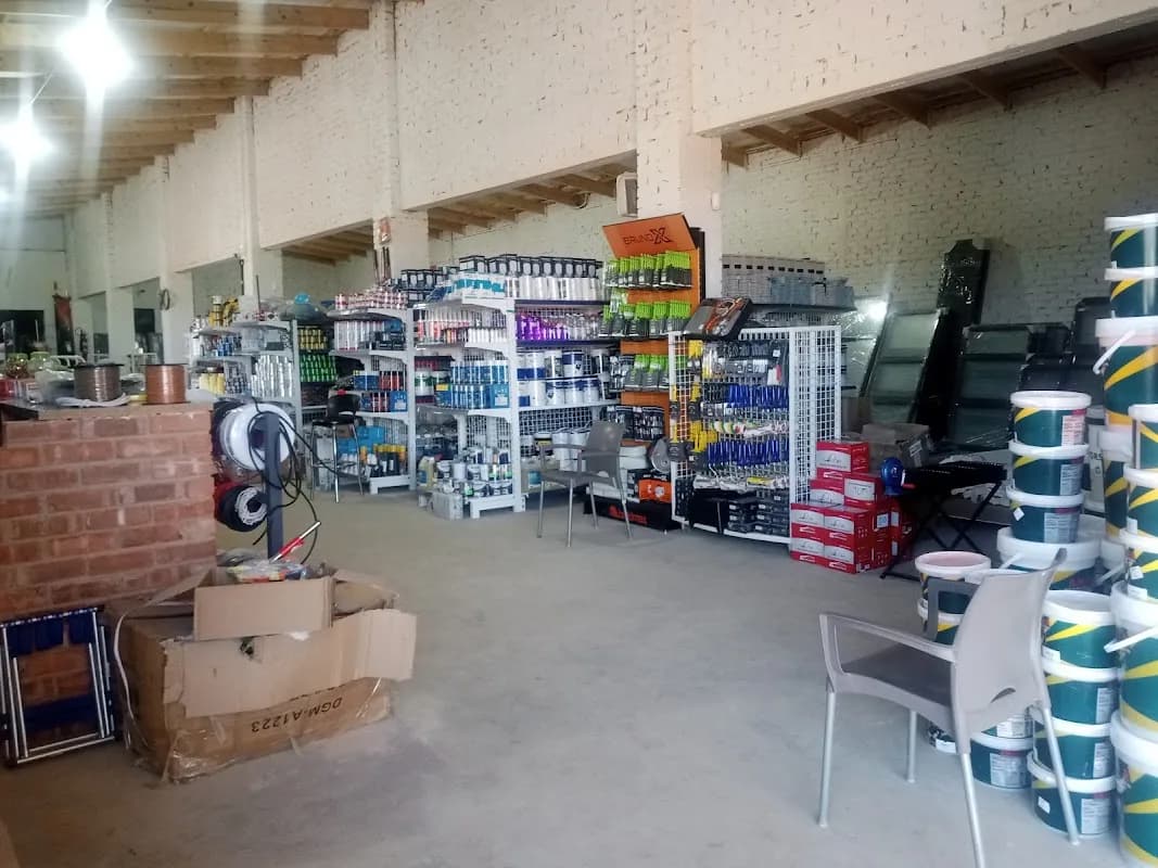 Lilla Hardware in Benoni CBD
