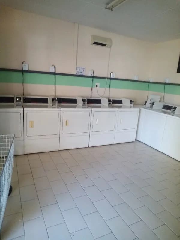 Greenville Laundry in Benoni CBD