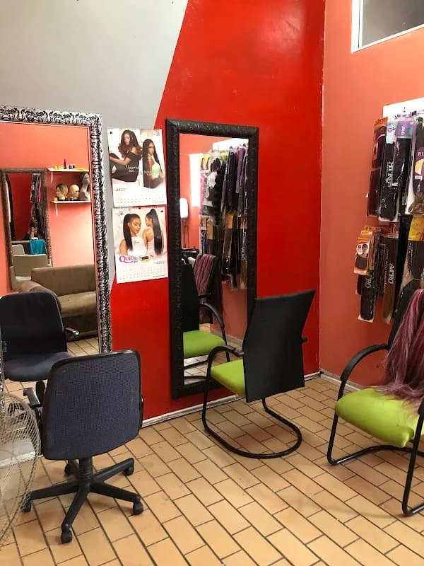 Da'vido Beauty Parlour in The Moot