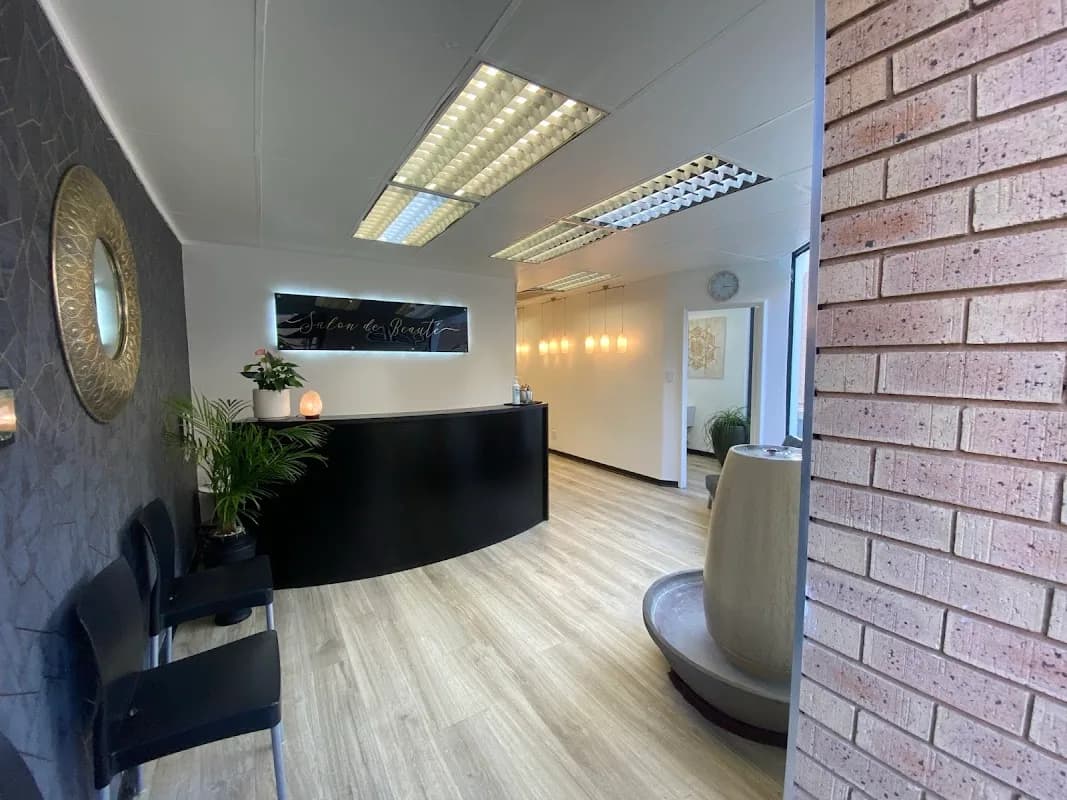 SALON DE BEAUTE in Hatfield