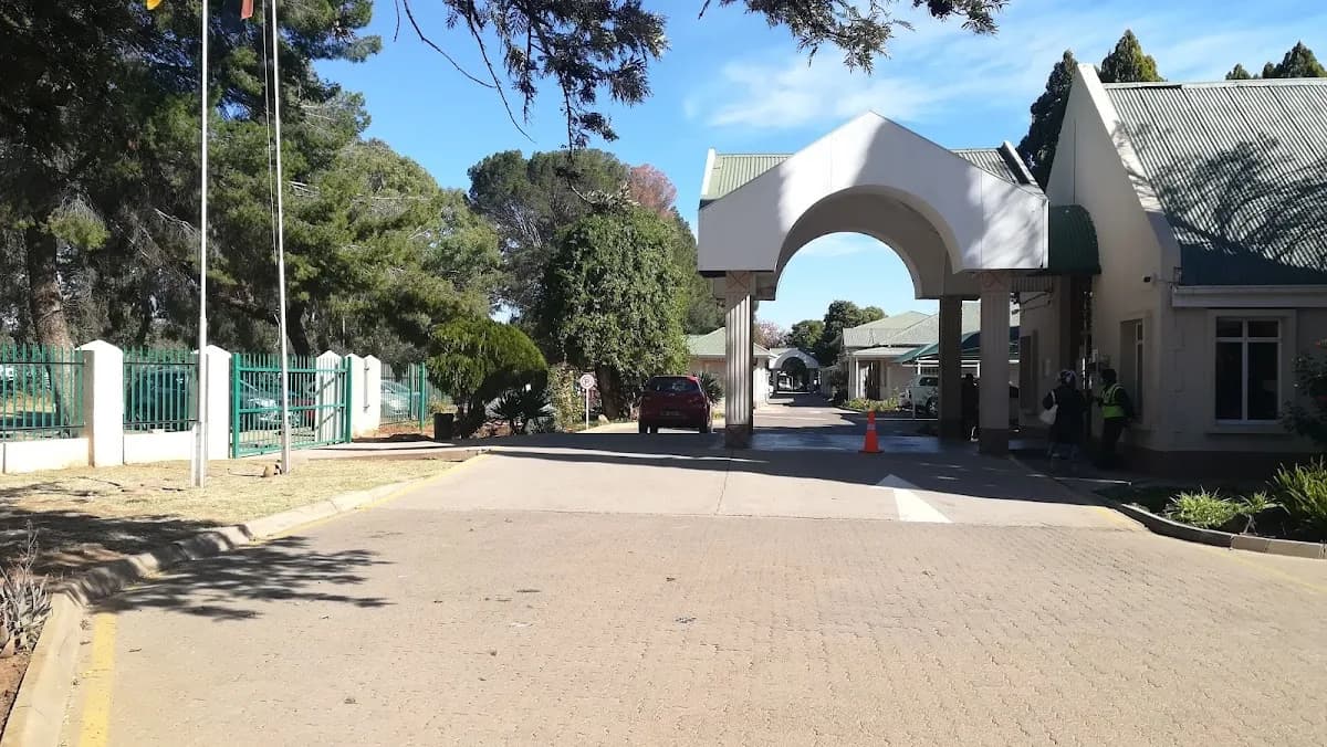 Clinix Victoria-Itokolle Private Hospital in Mahikeng CBD