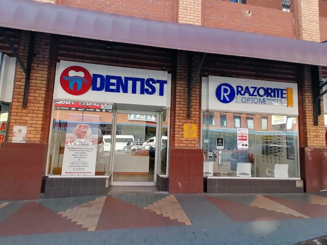 Razorite Optometrist in Arcadia