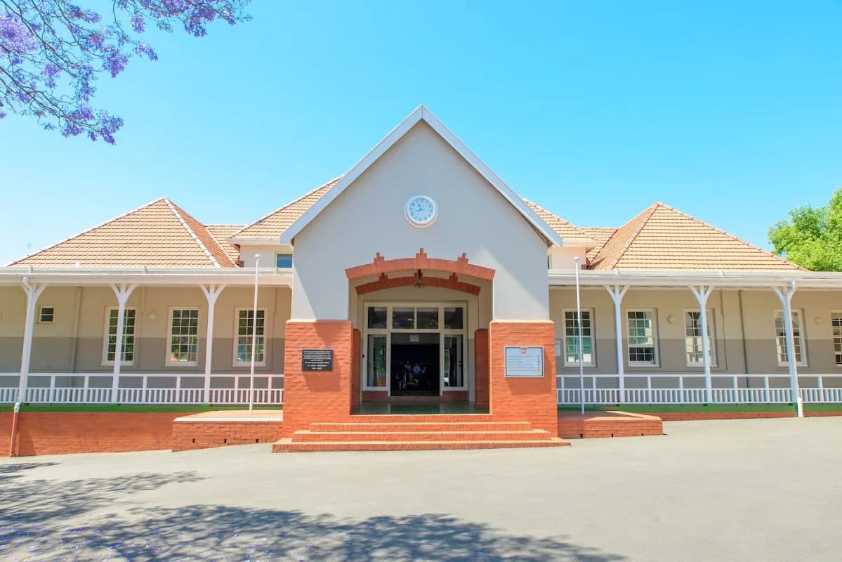 Glenwood Preparatory School in Glenwood
