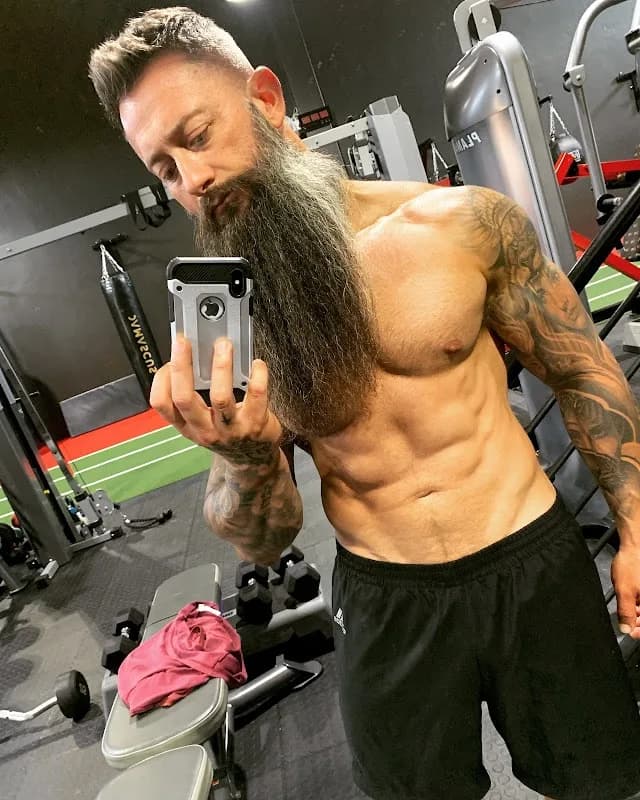 Muscle & Fitness Personal Training and Boxing Fitness Studio in Sunnyside