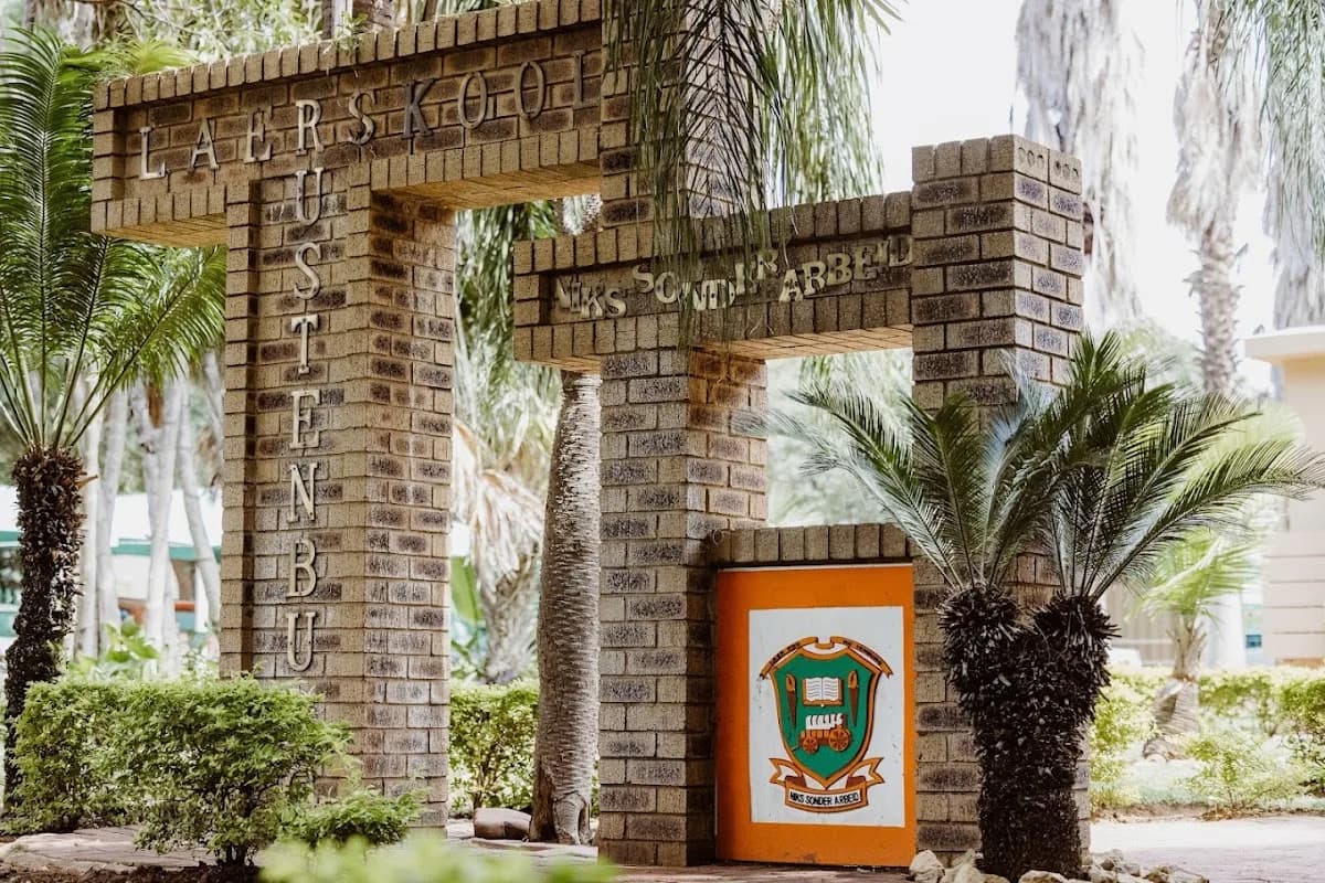 Laerskool Rustenburg in Safari Extension