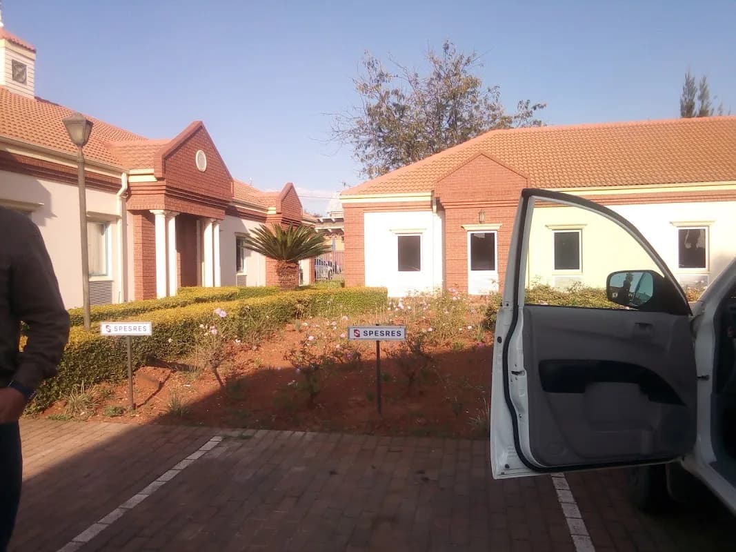 Lords Office Estate in Midfield Estate