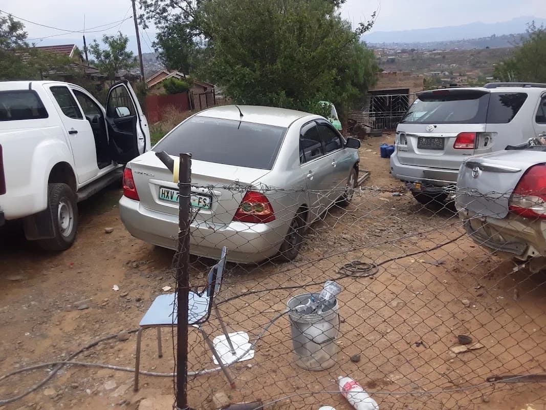 Mahlaba panelbeaters and Auto in Phuthaditjhaba CBD