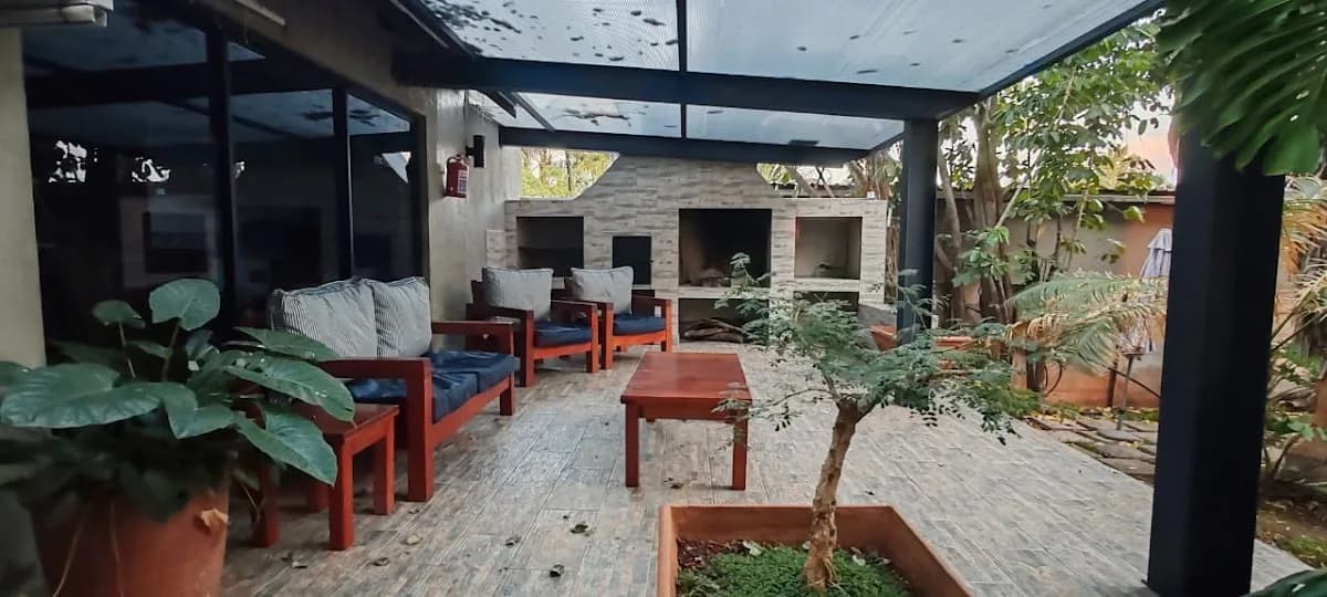 Waterfront Guesthouse Hartbeespoort Dam in Broederstroom