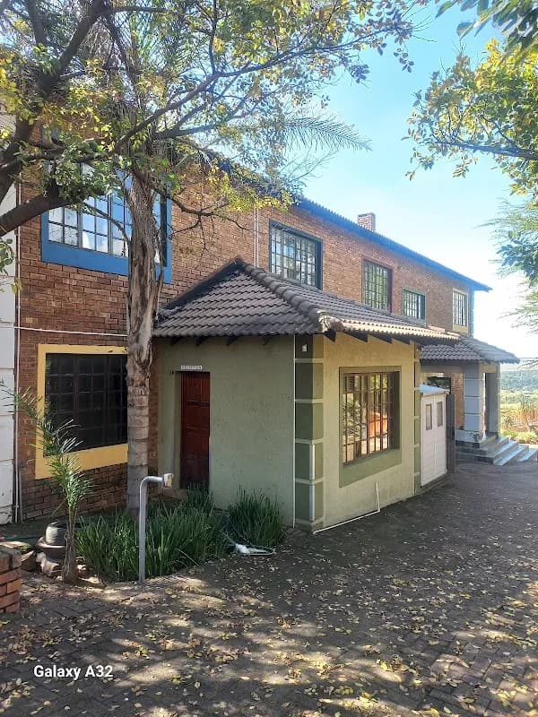 CHEZ Guest Lodge,Witbank,Mpumalanga in eMalahleni CBD