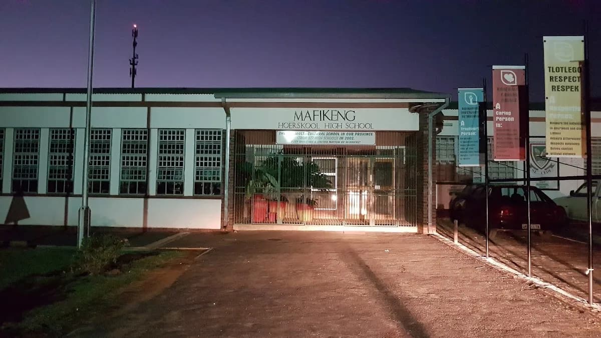 Mafikeng Hoërskool in Mahikeng Industrial
