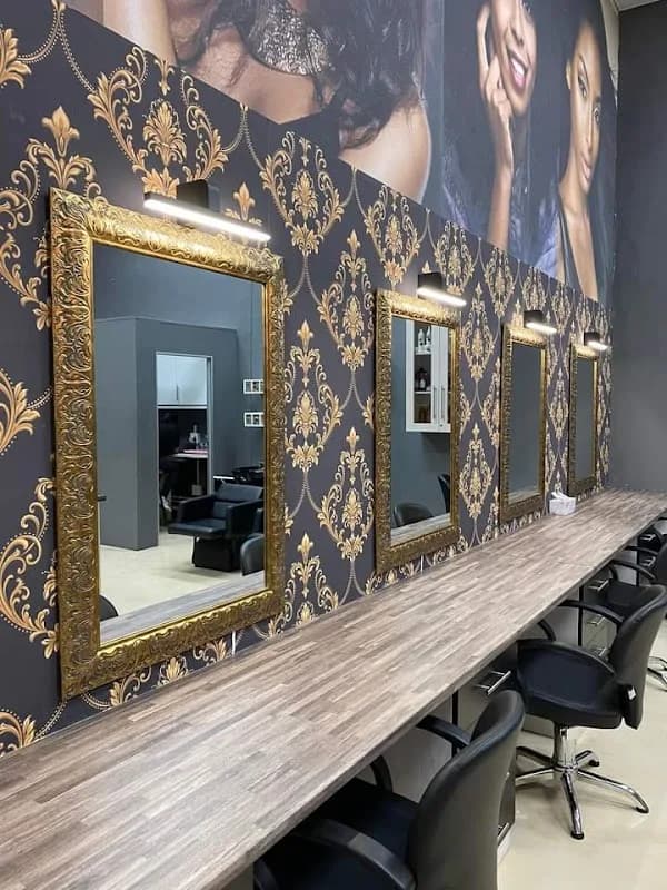 Mthaniya Hair Studio in Shaka's Rock