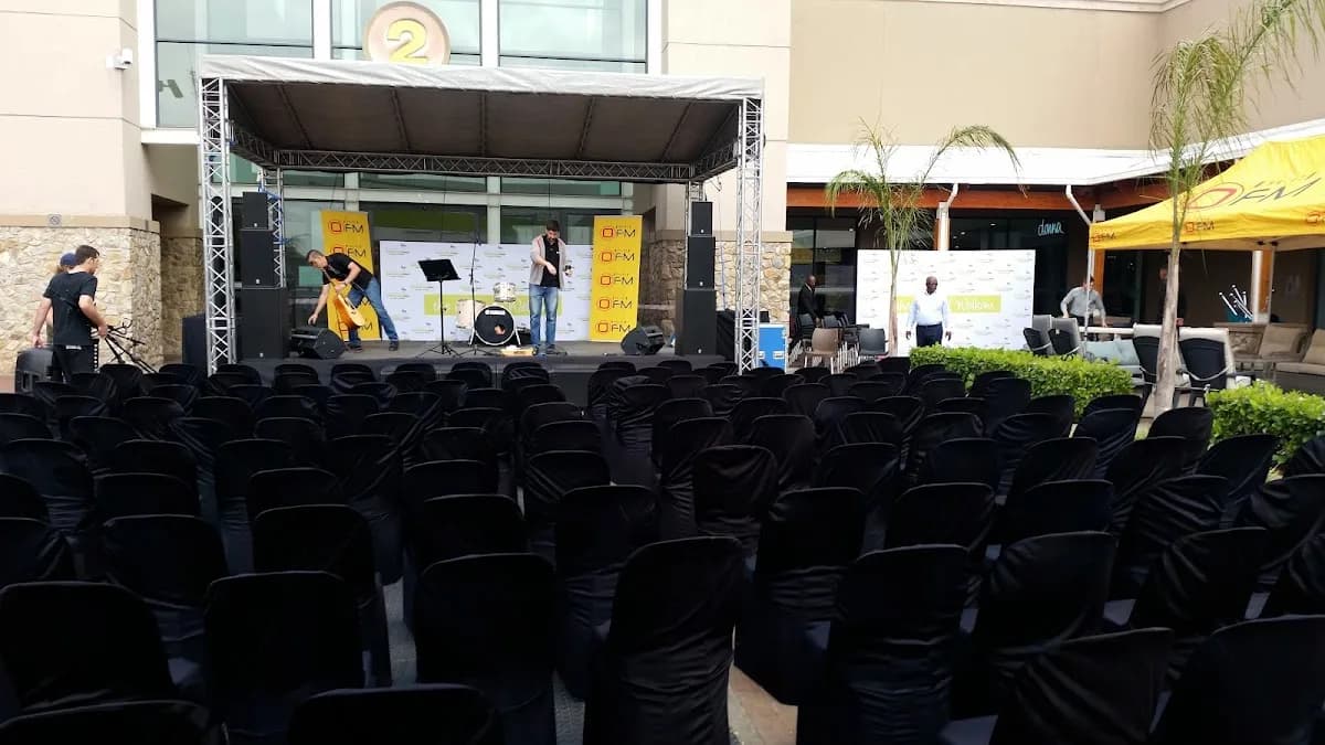 Fresco Sounds in Riebeeckstad