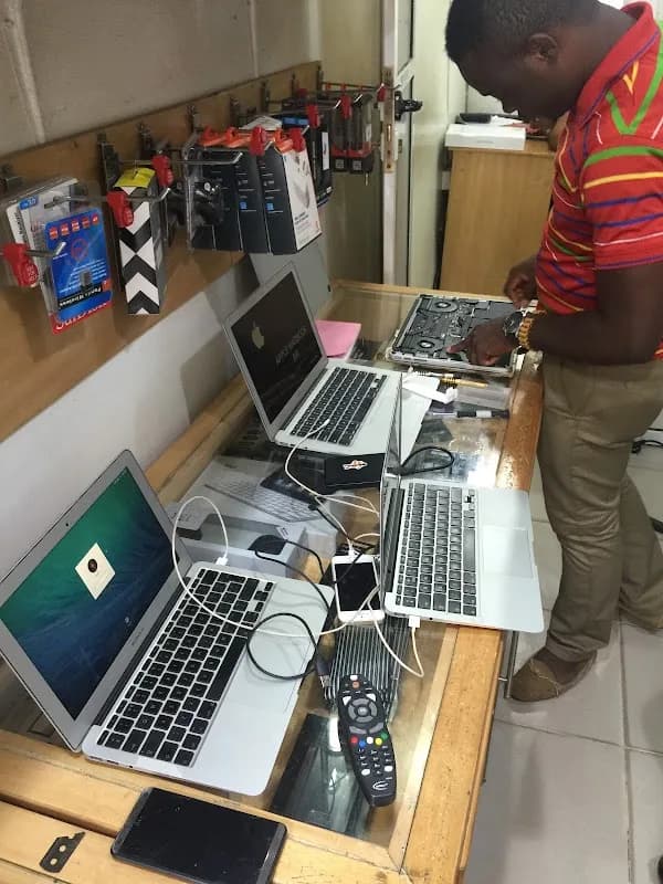 iDevices store in Lagos Island