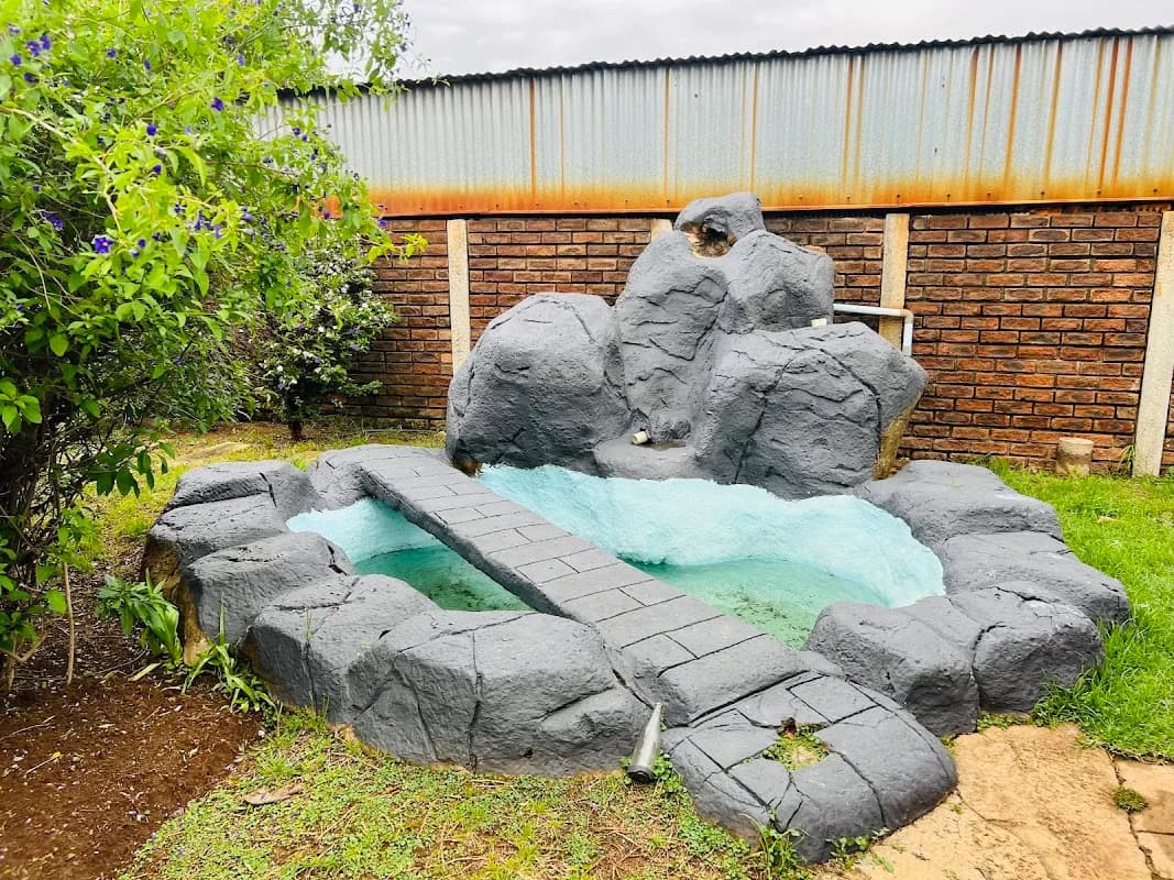 Pumua Guesthouse & SPA in Roodepoort