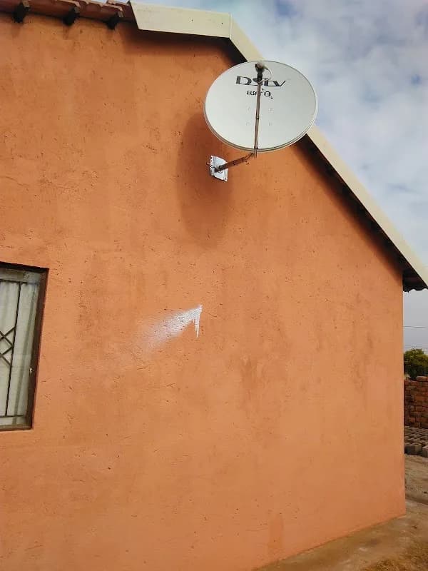 Gift's Digital Satelite television ( DSTV) in Osizweni