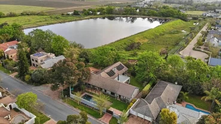 The Cottage Farm in Die Boord