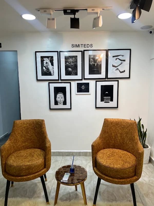 Simi Teds bespoke parlor in Garki Area 8