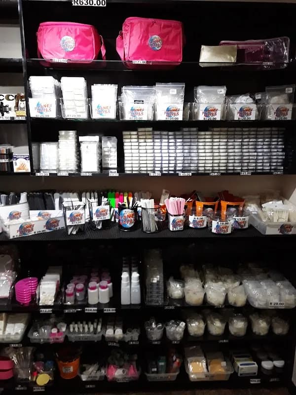 Planet Nails in Scottsville