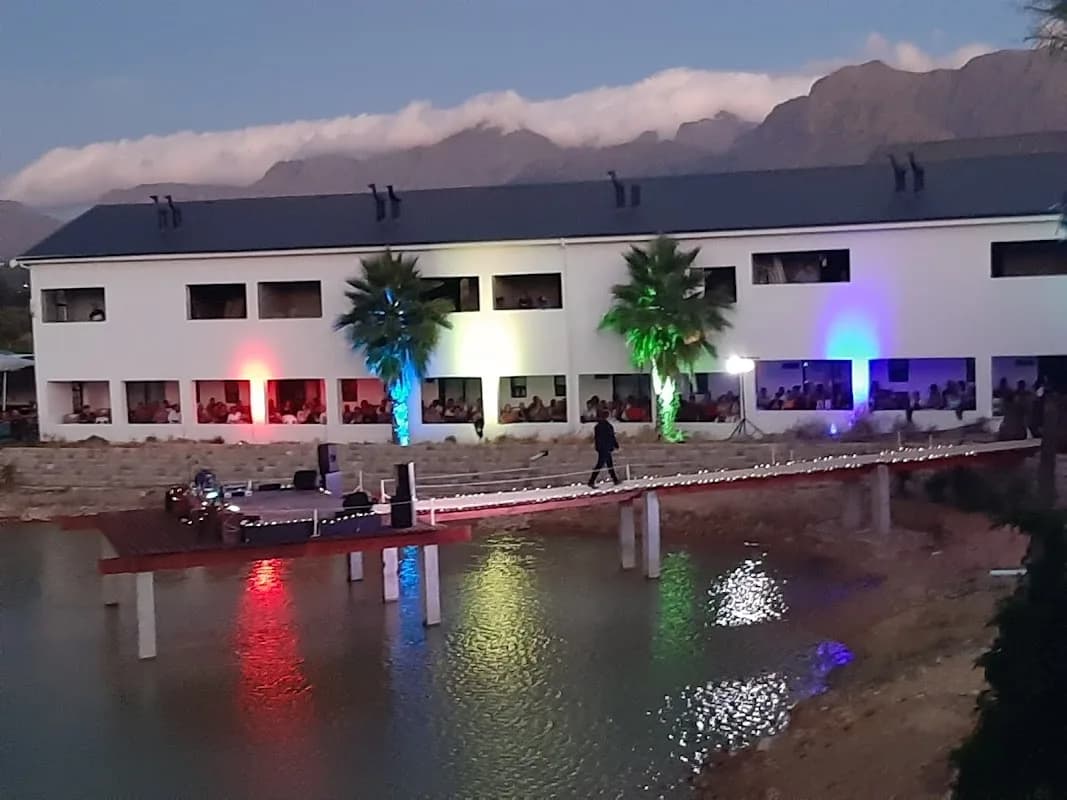 Middelplaas Paarl Guesthouse in Paarl CBD