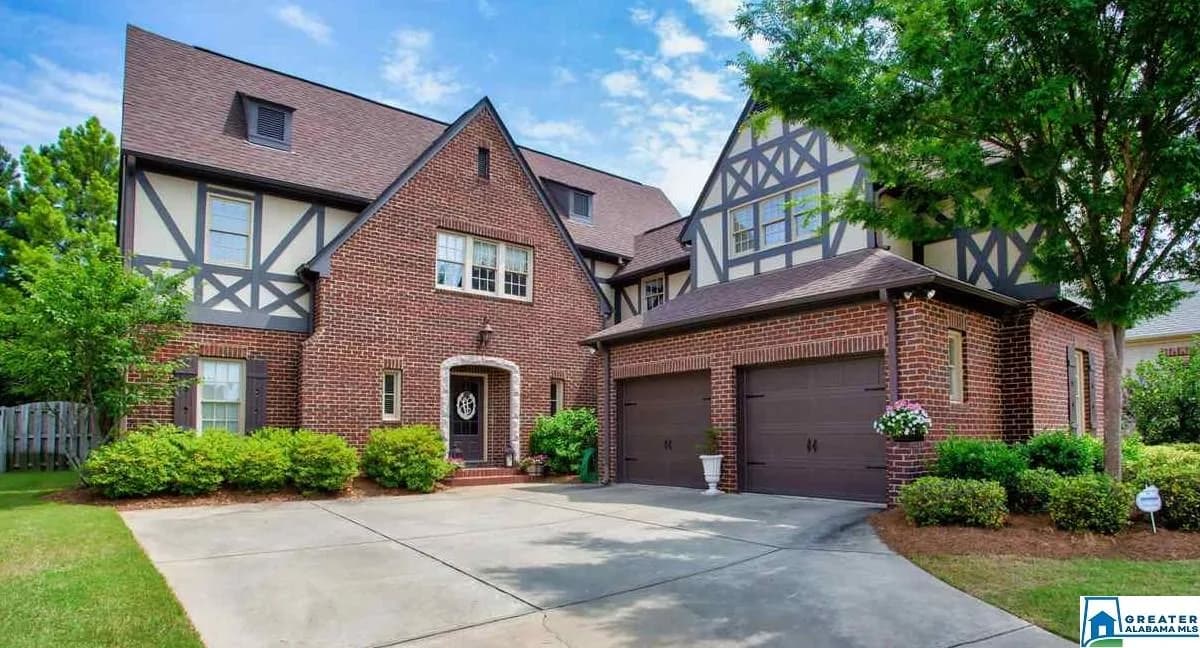 Gina Musser, ARC Realty Hoover in Hoover / Vestavia Hills
