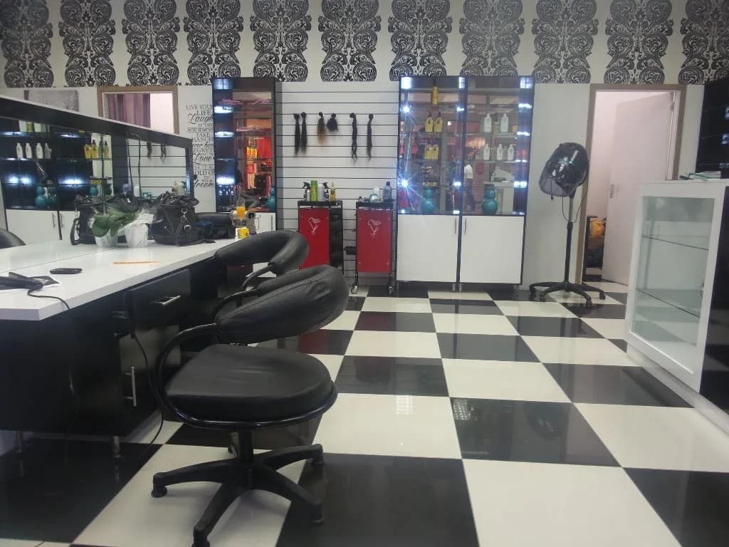 Sphalaphala Beauty Salon in Berea