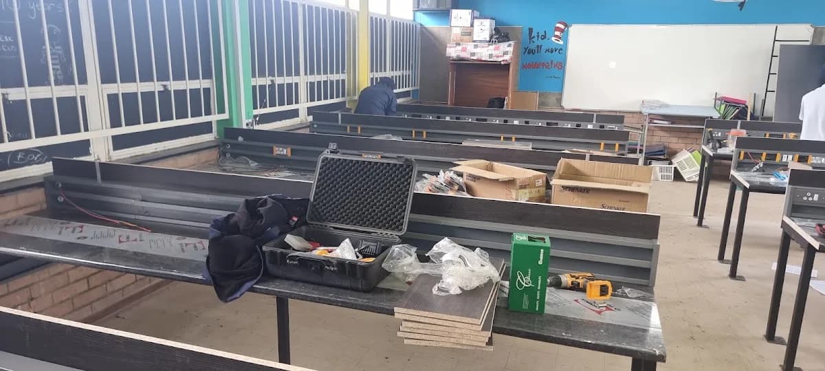 Mech-Tech Electrical in Zamdela