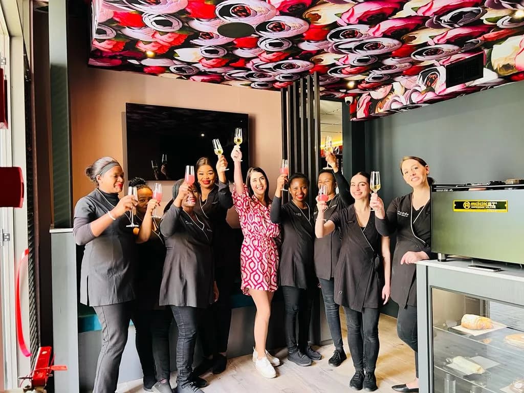 Nuudo Luxury Express Spa Stellenbosch in Die Boord