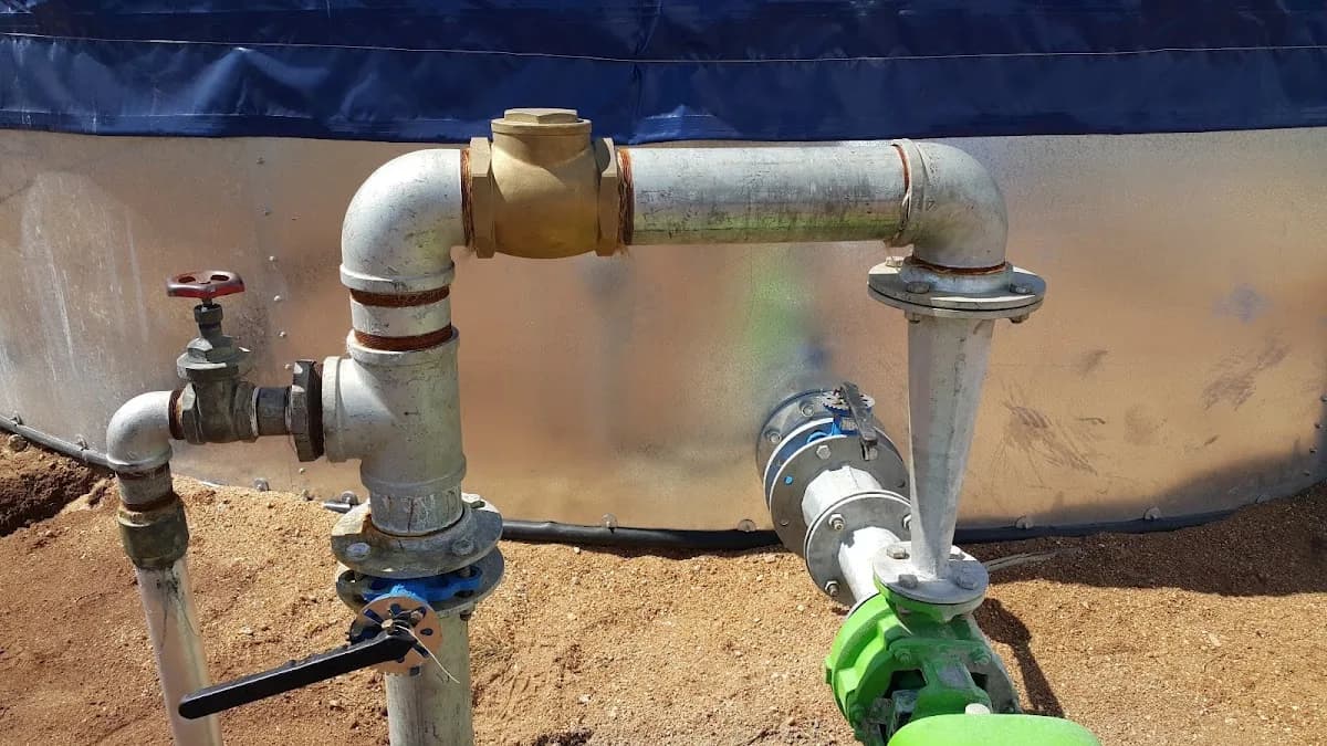 Exilamanzi Plumbing & Electrical in Bendor